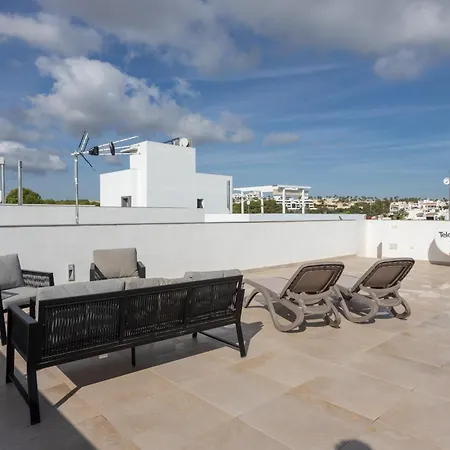 Villa Modern Dehesa de Campoamor (Orihuela Costa)